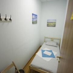 Аскет Отель на Комсомольской 3* Бюджетный номер с двуспальной кроватью