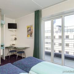 Отель Cabinn Aarhus Hotel Дания, Орхус - 2 отзыва об отеле, цены и фото номеров - забронировать отель Cabinn Aarhus Hotel онлайн комната для гостей