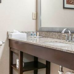 Отель Comfort Suites Columbus США, Колумбус - отзывы, цены и фото номеров - забронировать отель Comfort Suites Columbus онлайн ванная фото 2