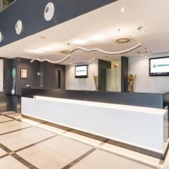 Отель ILUNION Aqua 4 Испания, Валенсия - 1 отзыв об отеле, цены и фото номеров - забронировать отель ILUNION Aqua 4 онлайн интерьер отеля фото 2