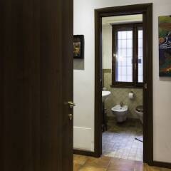 Отель Vatican Short Term Rental with Terrace ванная фото 2