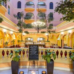 Отель Grand Excelsior Hotel Deira ОАЭ, Дубай - 1 отзыв об отеле, цены и фото номеров - забронировать отель Grand Excelsior Hotel Deira онлайн питание фото 3