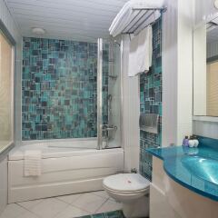 Rast Hotel ванная