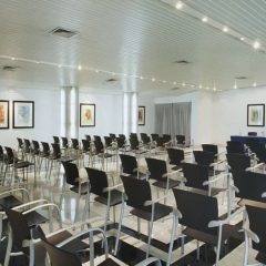 Hotel Gran Derby Suites Барселона