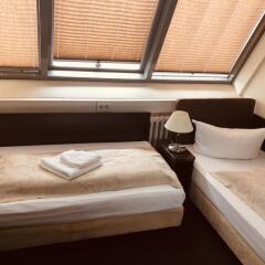 Upper Room Hotel Kurfürstendamm комната для гостей фото 3
