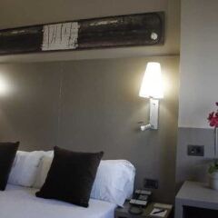 Hotel Front Maritim сейф в номере