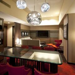 Отель The Royal Park Hotel Iconic Tokyo Shiodome Япония, Токио - отзывы, цены и фото номеров - забронировать отель The Royal Park Hotel Iconic Tokyo Shiodome онлайн комната для гостей фото 3