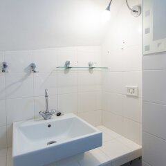 Апартаменты Rental In Rome Studio Pantheon Рим ванная