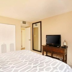 Отель Stay Together Suites 2Bd-2Ba Apartment США, Лас-Вегас - отзывы, цены и фото номеров - забронировать отель Stay Together Suites 2Bd-2Ba Apartment онлайн комната для гостей фото 4
