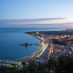 Отель Pierre & Vacances Blanes Playa Испания, Бланес - 2 отзыва об отеле, цены и фото номеров - забронировать отель Pierre & Vacances Blanes Playa онлайн пляж фото 2