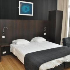 Lace Hotel сейф в номере