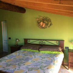 Отель Villa Gaia Италия, Сан-Мартино-Сиккомарио - отзывы, цены и фото номеров - забронировать отель Villa Gaia онлайн сейф в номере
