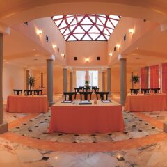 Отель Movenpick Nabatean Castle Hotel Иордания, Вади-Муса - отзывы, цены и фото номеров - забронировать отель Movenpick Nabatean Castle Hotel онлайн помещение для мероприятий