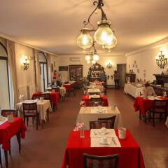 Hotel Crocini питание