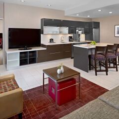 Отель Residence Inn by Marriott Vancouver Downtown Канада, Ванкувер - отзывы, цены и фото номеров - забронировать отель Residence Inn by Marriott Vancouver Downtown онлайн
