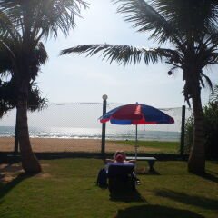 Отель Laya Beach пляж фото 2