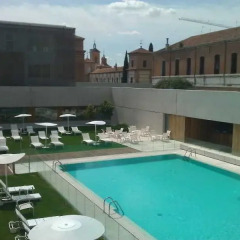 Отель Parador De Alcala бассейн