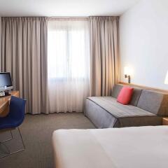 Отель Novotel Barcelona S Joan Despi комната для гостей фото 4