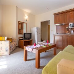 Апартаменты One Bedroom Apartment in Avalon Complex в номере фото 2