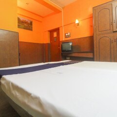 Отель SPOT ON 62694 Hotel Maruthi Индия, Айодхияпатинам - отзывы, цены и фото номеров - забронировать отель SPOT ON 62694 Hotel Maruthi онлайн комната для гостей