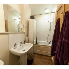 Отель Cosy, Modern Flat in Covent Garden ванная фото 2