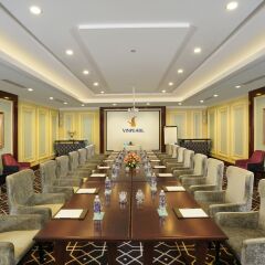 Отель Vinpearl Discovery 1 Nha Trang