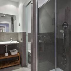 Апартаменты Bonavista Apartments - Passeig de Gracia ванная фото 2