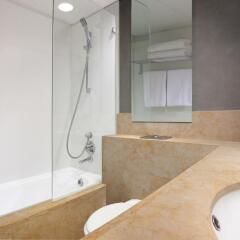 Отель Sea Executive Suites ванная