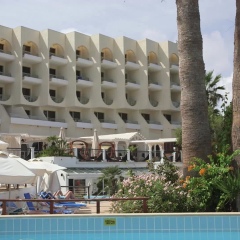 Отель The Golden Coast Beach Протарас бассейн фото 3
