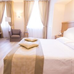 Hotel Sirmione комната для гостей фото 5