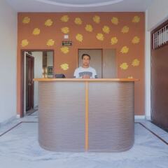 OYO 24535 Hotel Payas интерьер отеля