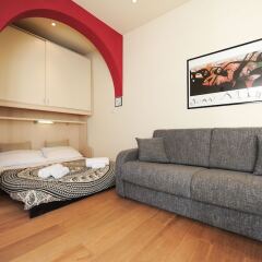 Отель Mini Suite Miro Five Stars Holiday House фото 7