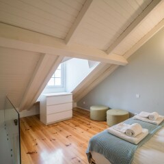 Апартаменты Rose Duplex Apartment 5E Лиссабон комната для гостей фото 2