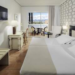 Отель H10 Salauris Palace комната для гостей