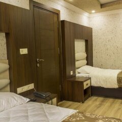 Gelgor Hotel сейф в номере