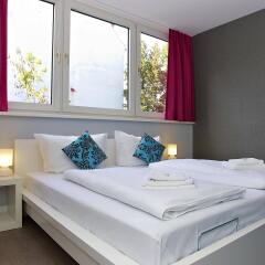 Отель Apartmenthouse Berlin - Am Görlitzer Park комната для гостей