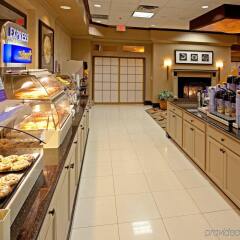 Отель Holiday Inn Express Stony Brook питание
