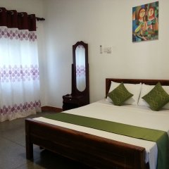 Отель Saubagya Inn Tourist Guesthouse Шри-Ланка, Анурадхапура - отзывы, цены и фото номеров - забронировать отель Saubagya Inn Tourist Guesthouse онлайн комната для гостей