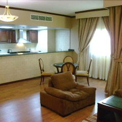 Отель Tulip Inn Sharjah Hotel Apartments ОАЭ, Шарджа - отзывы, цены и фото номеров - забронировать отель Tulip Inn Sharjah Hotel Apartments онлайн комната для гостей фото 5