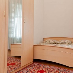 Апартаменты LUXKV Apartment on Gnezdnikovskiy детские мероприятия
