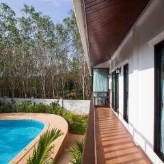 Отель Krabi Naka Villa балкон