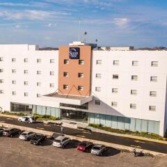 Отель Sleep Inn Mazatlan парковка