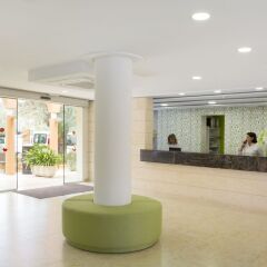 Отель HSM Club Torre Blanca интерьер отеля