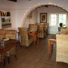 Отель Oyster Bay Lodge питание
