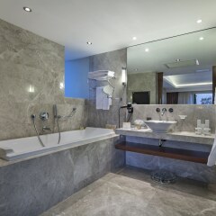Sensimar Side Resort & Spa – All Inclusive Турция, Сиде - отзывы, цены и фото номеров - забронировать отель Sensimar Side Resort & Spa – All Inclusive онлайн ванная фото 2
