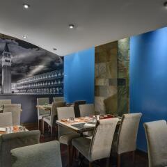 Hotel Plaza Venice питание