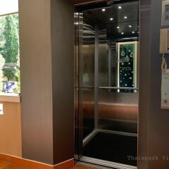 Tharapark View Hotel интерьер отеля
