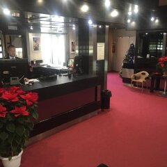 Hotel 7 Mari Бари интерьер отеля