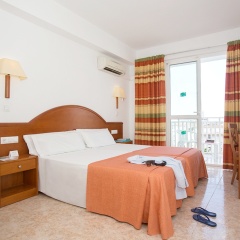 Hotel Piscis - Adults Only комната для гостей фото 4