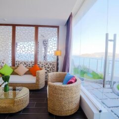 Отель The Light Hotel & Spa Вьетнам, Нячанг - 1 отзыв об отеле, цены и фото номеров - забронировать отель The Light Hotel & Spa онлайн балкон